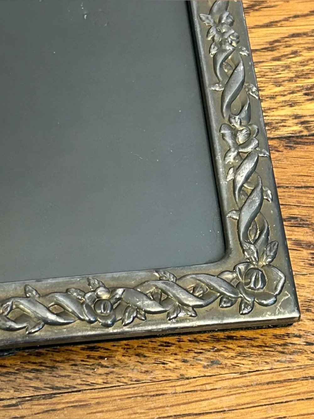 Vintage Silver Tone Floral Metal Picture Frame | Art Nouveau Style | 5x7